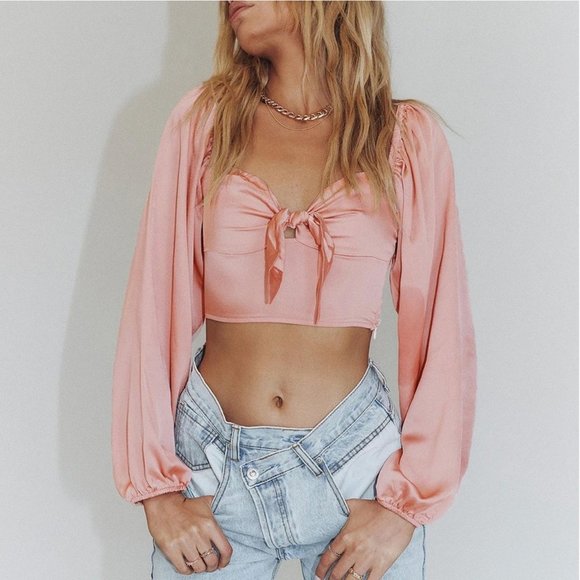 Princess Polly Tops - Princess Polly Cropped Tie Front Top with Bubble Sleeves 4